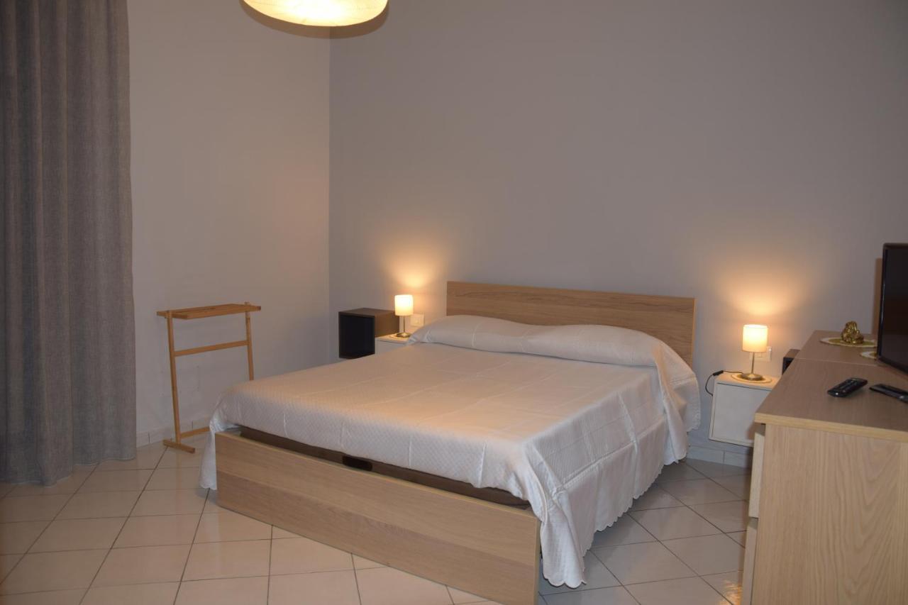 Diana E Atteone Bed and Breakfast Caserta Exterior foto