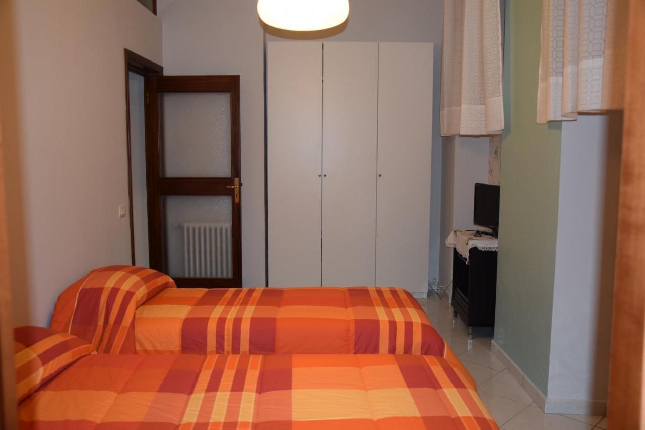 Diana E Atteone Bed and Breakfast Caserta Exterior foto